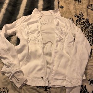 Lululemon Inner Peace White jacket size 8
